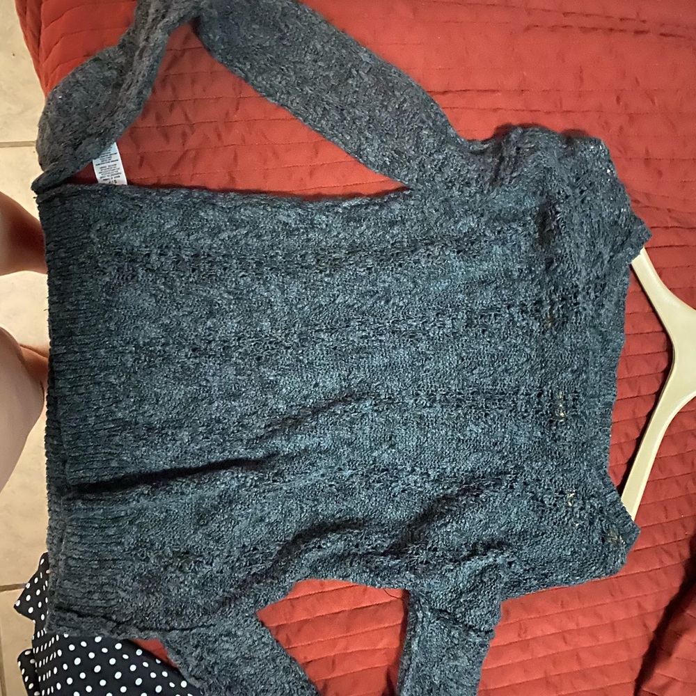 Knit sweater